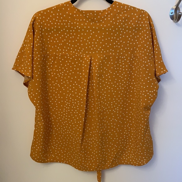 Polka dot yellow tie shirt - Picture 6 of 6